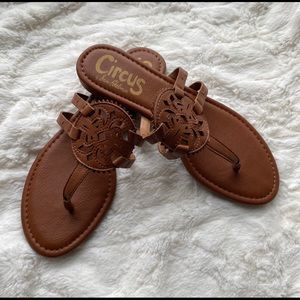 Circus by Sam Edelman canyon sandals